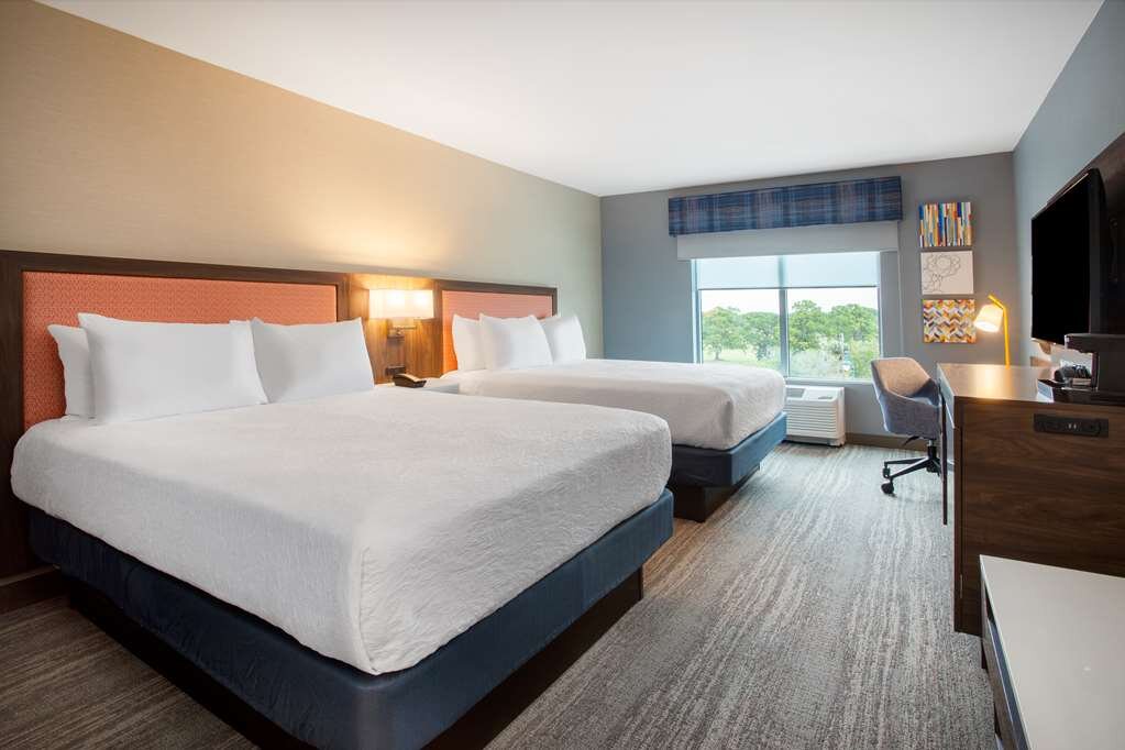 Hotel photo 14 of Hampton Inn & Suites North Port.