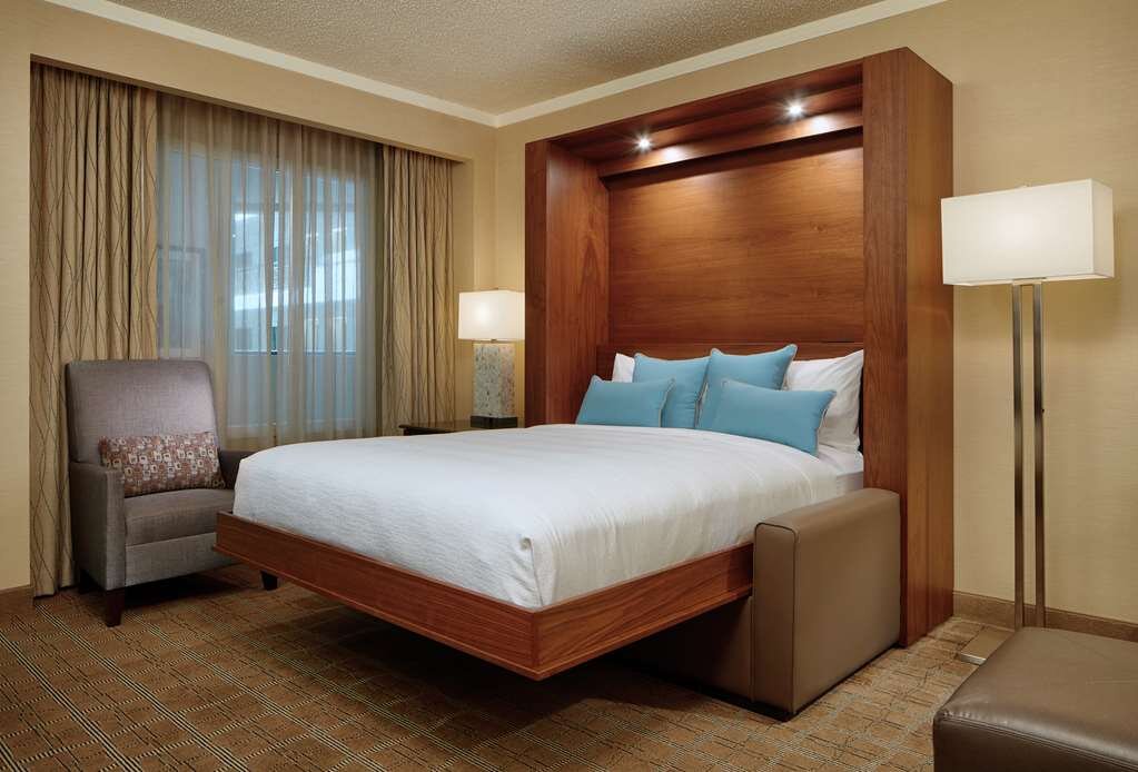 Hotel photo 99 of Embassy Suites by Hilton San Diego La Jolla.
