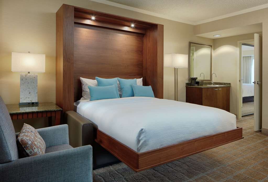 Hotel photo 86 of Embassy Suites by Hilton San Diego La Jolla.
