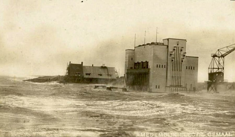 Ansichtkaart, omstreeks 1935