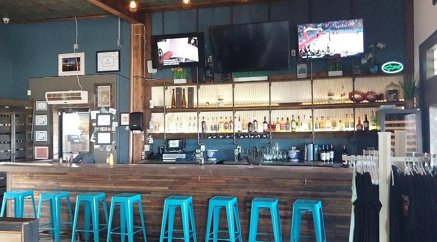 Tortuga's Kitchen & Bar