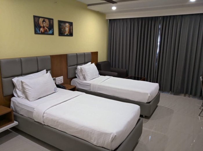 HOTEL SRI RAM GRAND $30 ($̶3̶5̶) - Prices & Reviews - Vijayawada, India