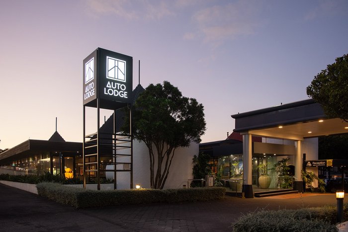 Auto Lodge Motor Inn