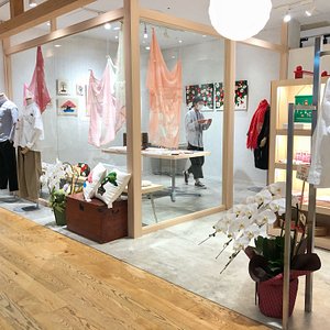 21年 ユニクロ 東京ソラマチ店 行く前に 見どころをチェック トリップアドバイザー 21年 ユニクロ 東京ソラマチ店 行く前に 見どころをチェック トリップアドバイザー