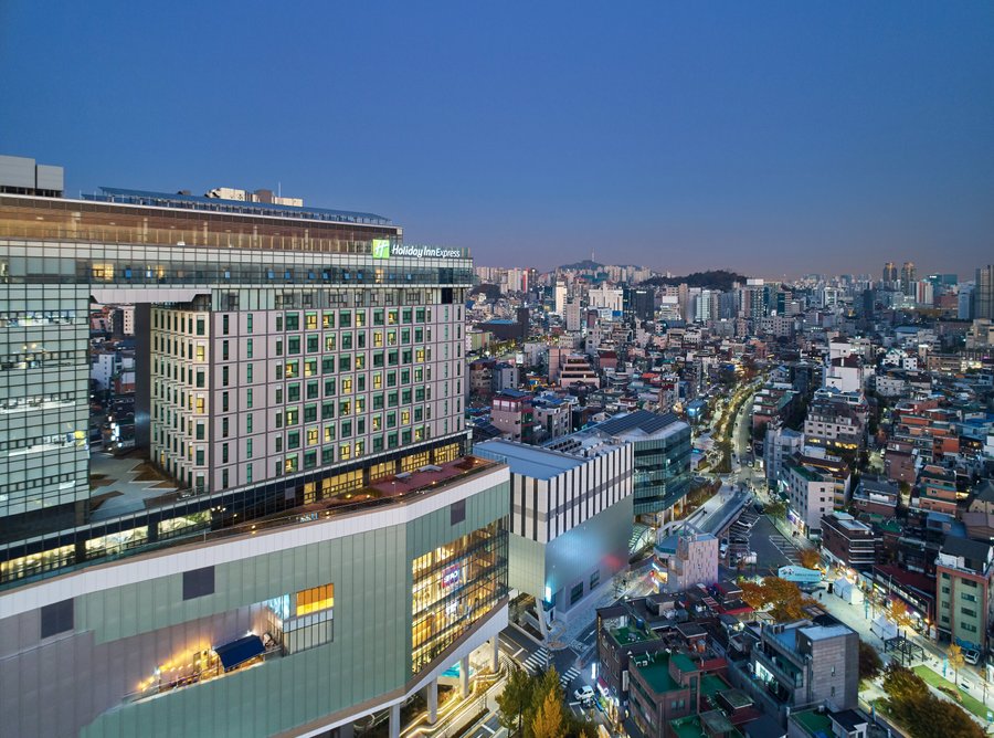 HOLIDAY INN EXPRESS SEOUL HONGDAE , AN IHG HOTEL - Updated 2021 Prices ...