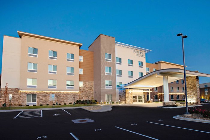 FAIRFIELD INN & SUITES DAYTON NORTH $103 ($̶1̶4̶9̶) - Updated 2022 ...