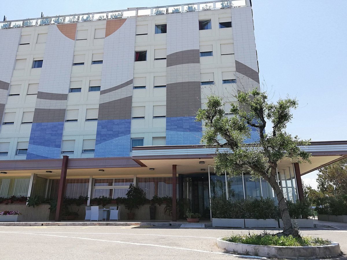 Barion Hotel &amp; Congressi, hotel em Bari