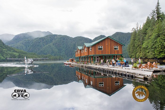 The floating Great Bear Lodge