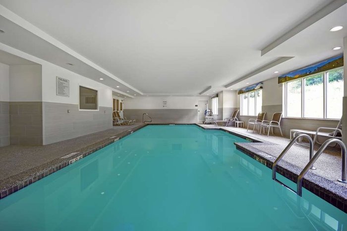 Comfort Inn & Suites Wilton Pool: Pictures & Reviews - Tripadvisor