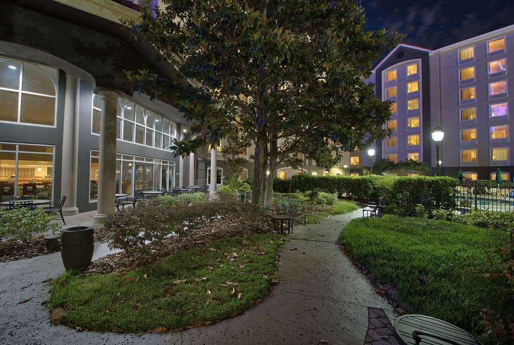 Hotel photo 2 of La Quinta Inn & Suites by Wyndham Orlando I Drive/Conv Ctr.