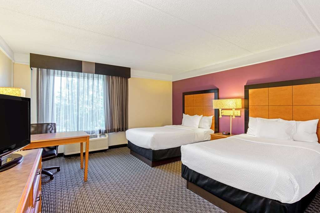 Hotel photo 13 of La Quinta Inn & Suites by Wyndham Orlando I Drive/Conv Ctr.