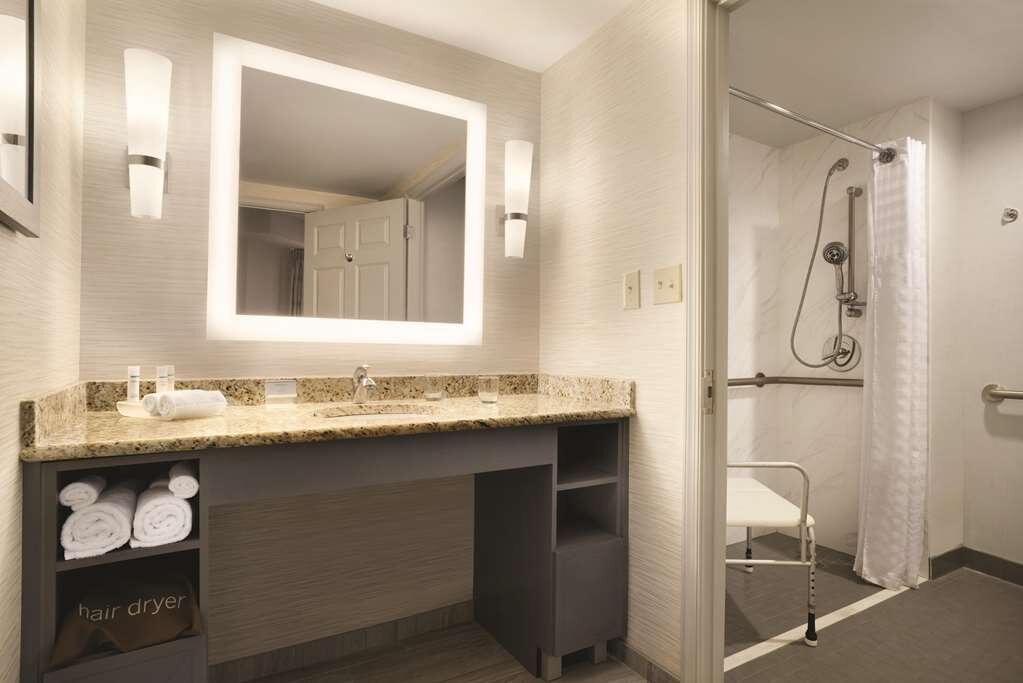 Hotel photo 15 of Homewood Suites by Hilton Williamsburg.