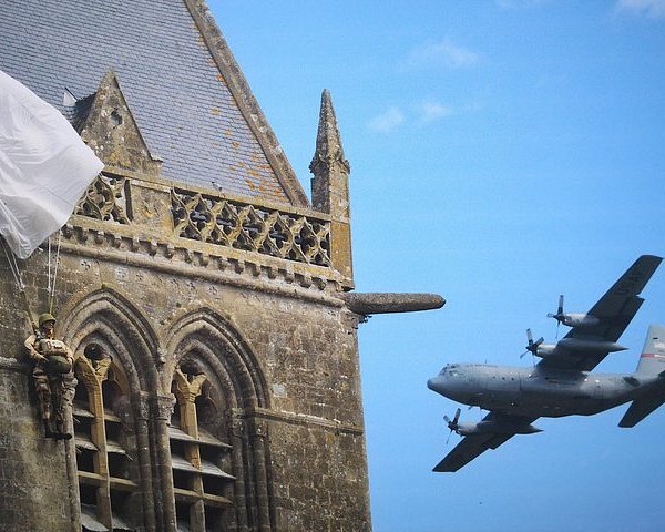Airborne Museum Sainte Mere Eglise Frankrike Omdömen Tripadvisor 