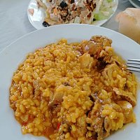 Arroz con pollo de campo....