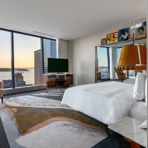 Lotte Hotel Seattle in Seattle, image may contain: Penthouse, Home Decor, Table Lamp, Lamp