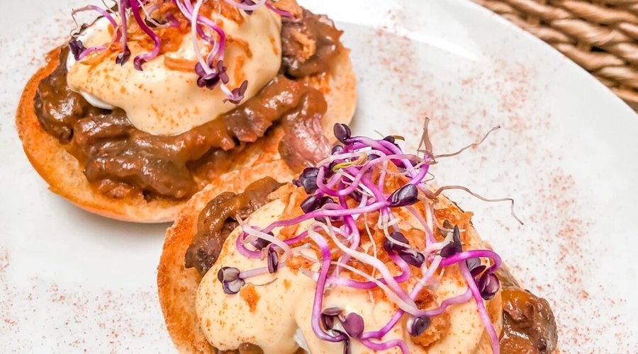 Especial Bennies con Carrillera|Beef Cheek Bennies Special