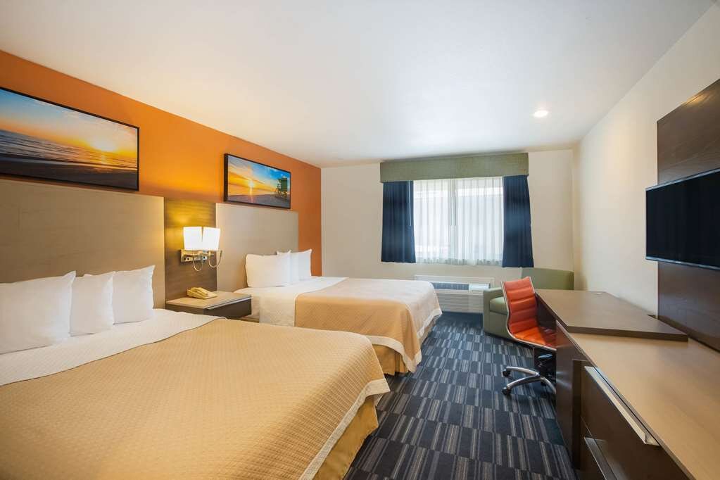 Hotel photo 11 of Days Inn by Wyndham Monterey Downtown.