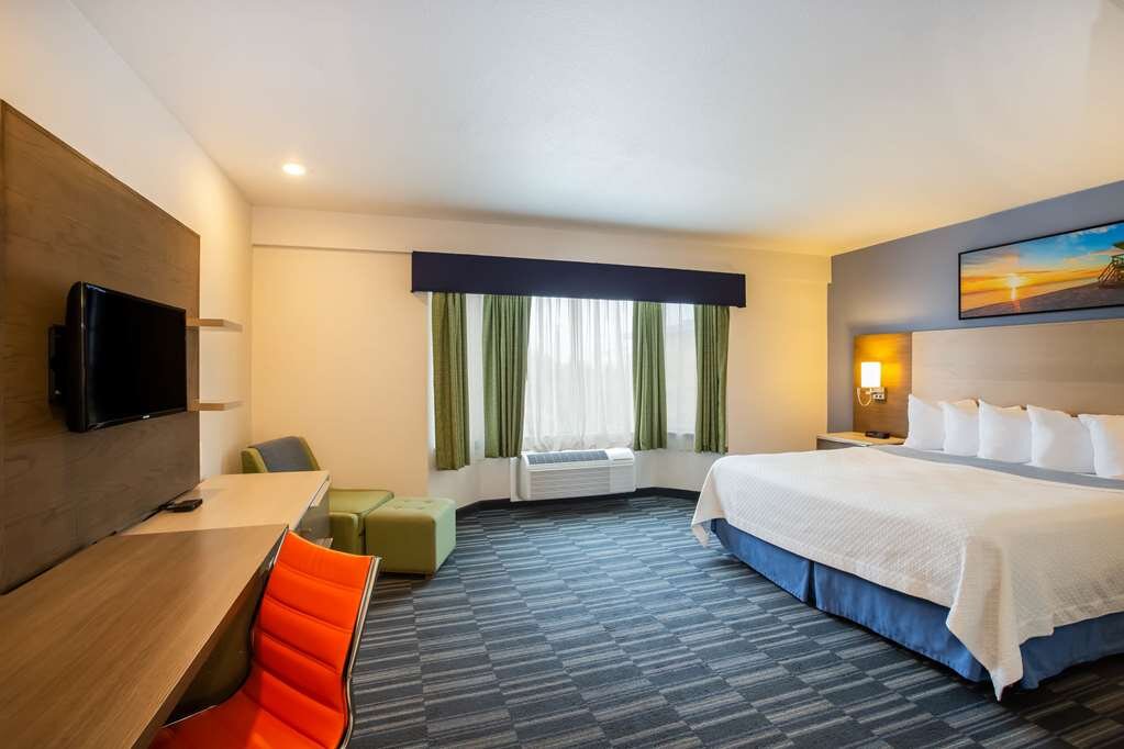 Hotel photo 13 of Days Inn by Wyndham Monterey Downtown.