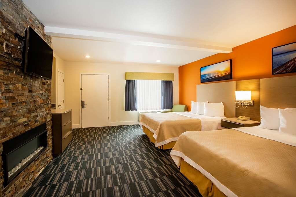 Hotel photo 34 of Days Inn by Wyndham Monterey Downtown.
