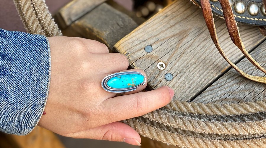 Beautiful Navajo Silver Turquoise Jewelry!
Come by and take a look at our collection