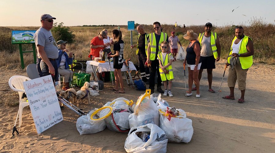 Buy a #beachcleanhour