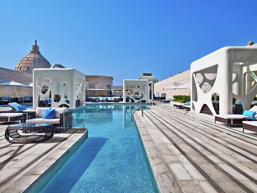 V Hotel Dubai Curio Collection By Hilton 92 1 6 4 Updated 21 Prices Reviews United Arab Emirates Tripadvisor