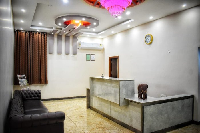 OYO 77536 KATTARI KOMFORTS $26 ($̶5̶5̶) - Prices & Hotel Reviews ...