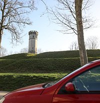 il y a des places de parking