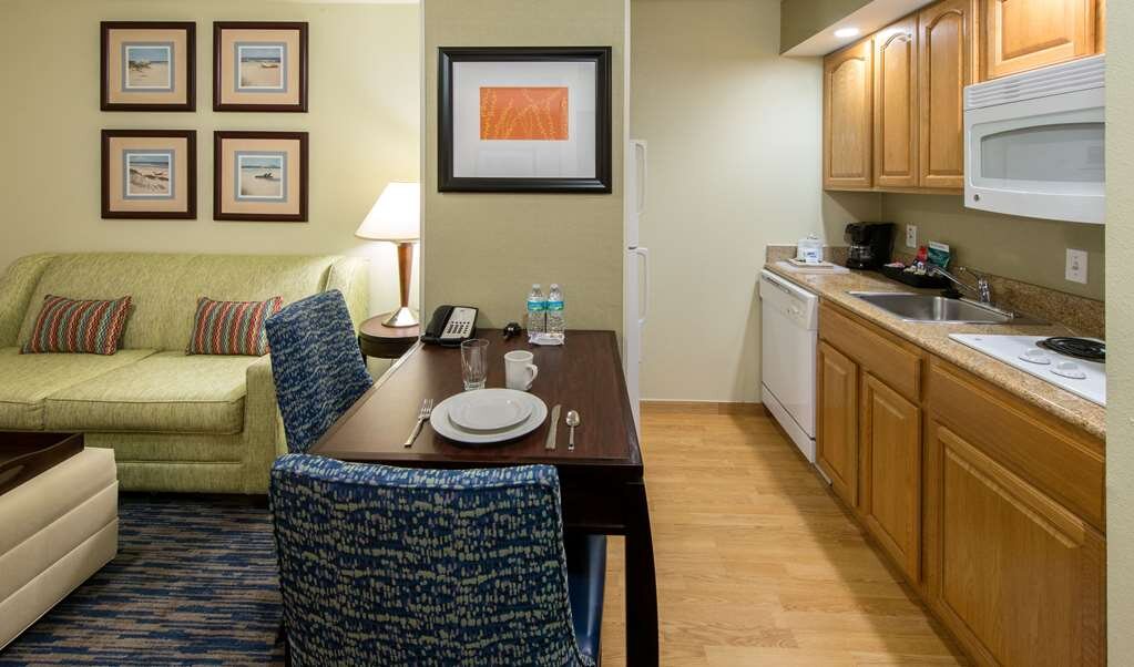 Hotel photo 8 of Homewood Suites by Hilton Sarasota.