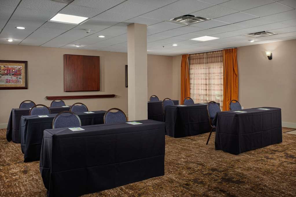 Hotel photo 12 of Homewood Suites by Hilton Sarasota.