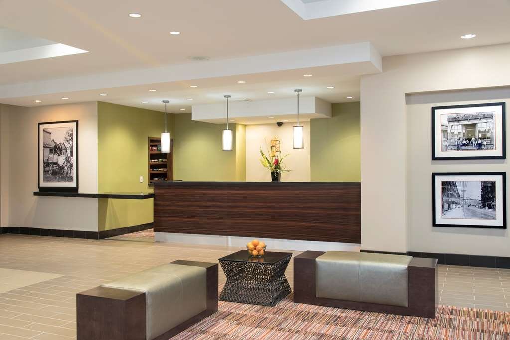 Hotel photo 5 of DoubleTree by Hilton Hotel Grand Rapids Airport.