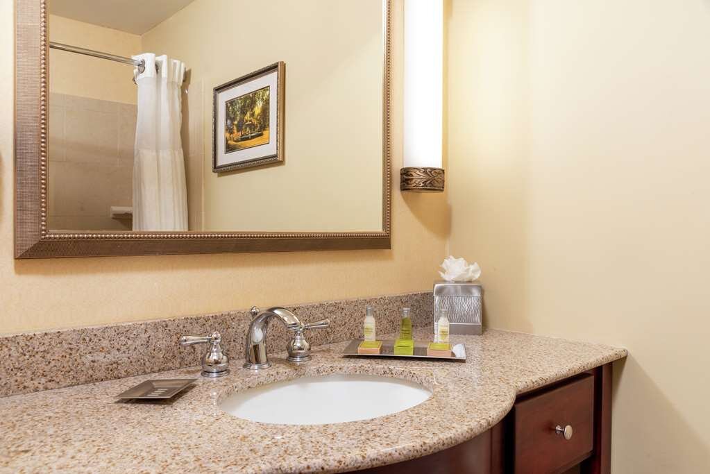Hotel photo 39 of DoubleTree by Hilton Hotel Grand Rapids Airport.
