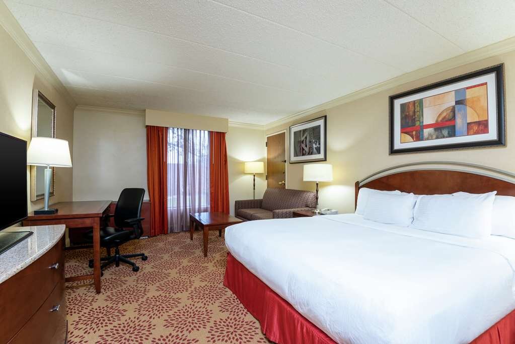 Hotel photo 42 of DoubleTree by Hilton Hotel Grand Rapids Airport.