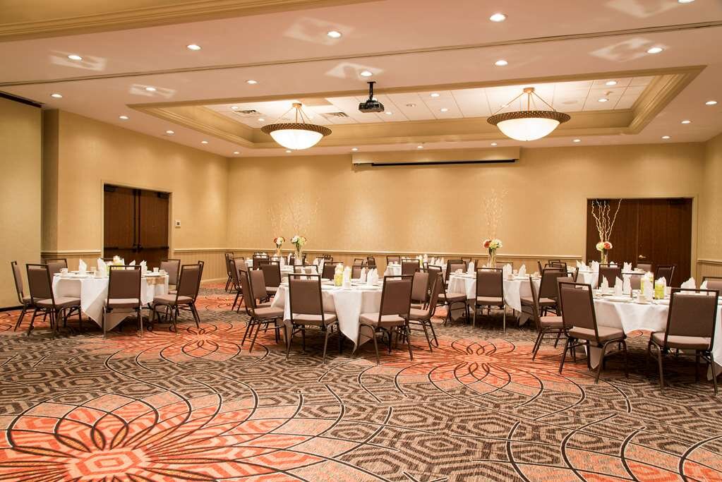 Hotel photo 95 of DoubleTree by Hilton Hotel Grand Rapids Airport.