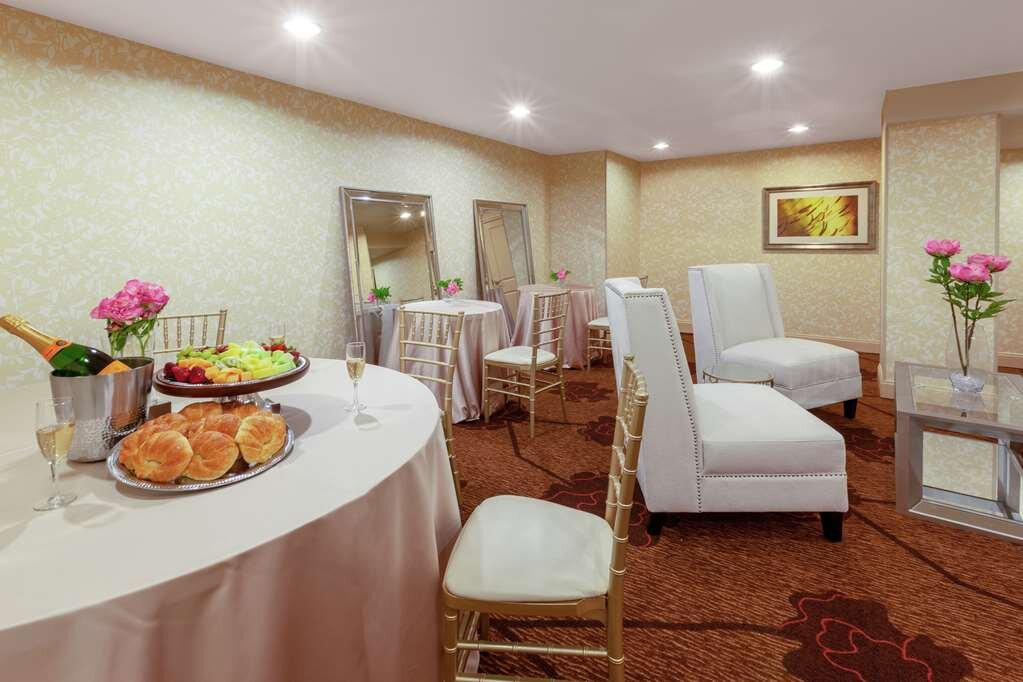 Hotel photo 6 of Hilton Garden Inn Pittsburgh University Place.