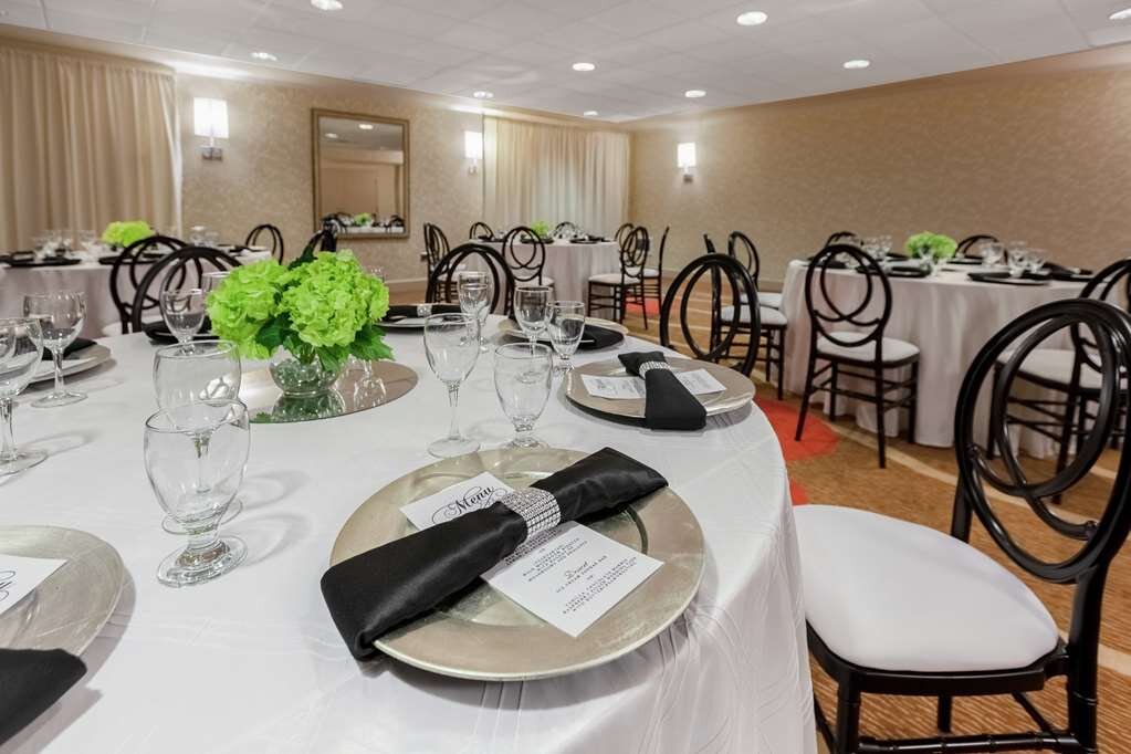Hotel photo 32 of Hilton Garden Inn Pittsburgh University Place.