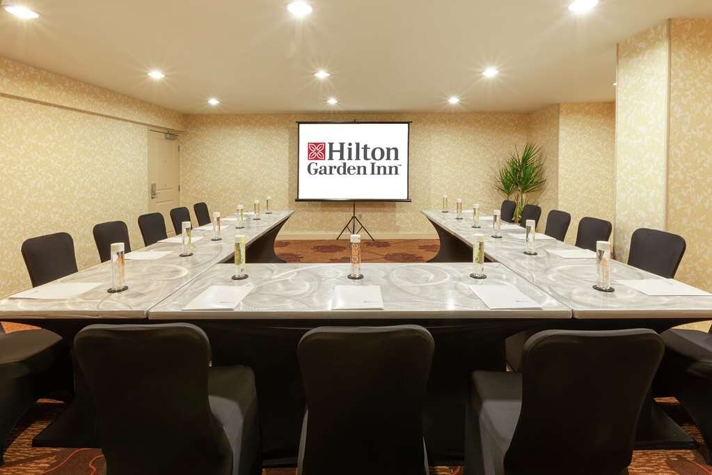 Hotel photo 15 of Hilton Garden Inn Pittsburgh University Place.