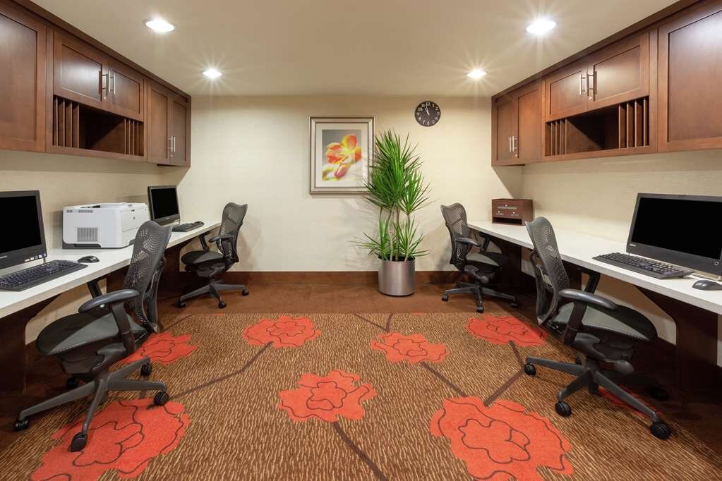 Hotel photo 2 of Hilton Garden Inn Pittsburgh University Place.