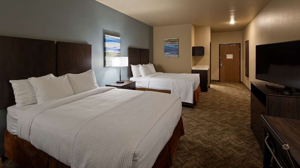 Best Western Golden Spike Inn & Suites $99 ($̶1̶1̶5̶) - Updated 2022 