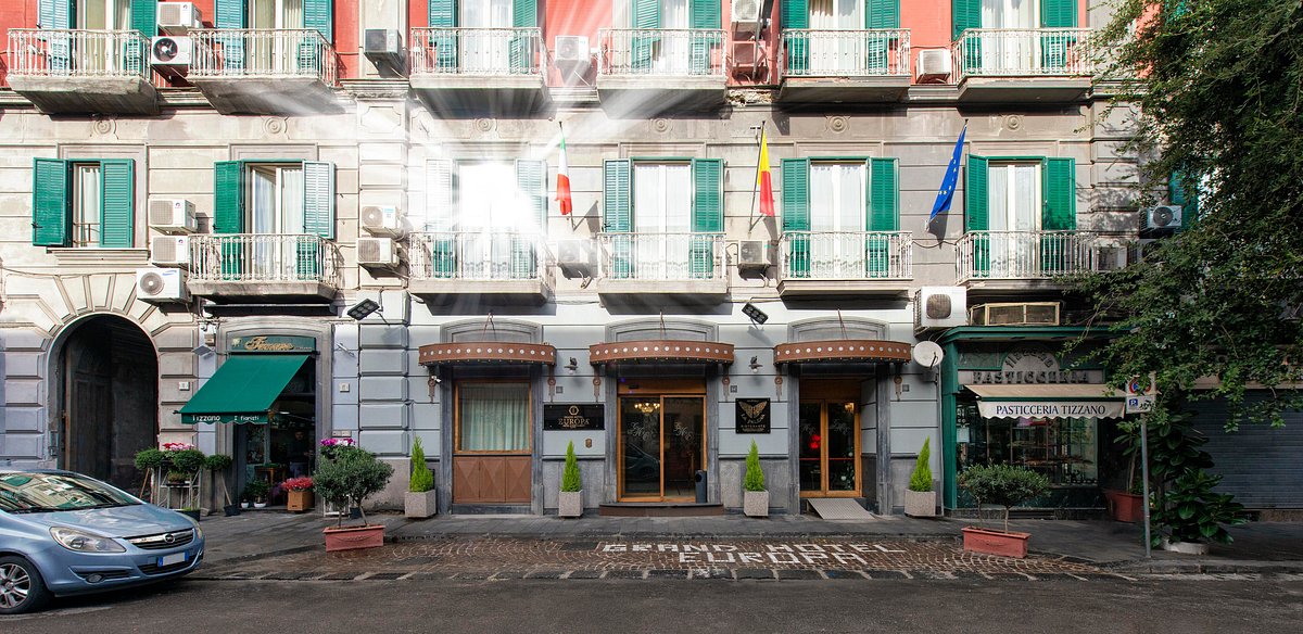 Grand Hotel Europa, hotell i Napoli