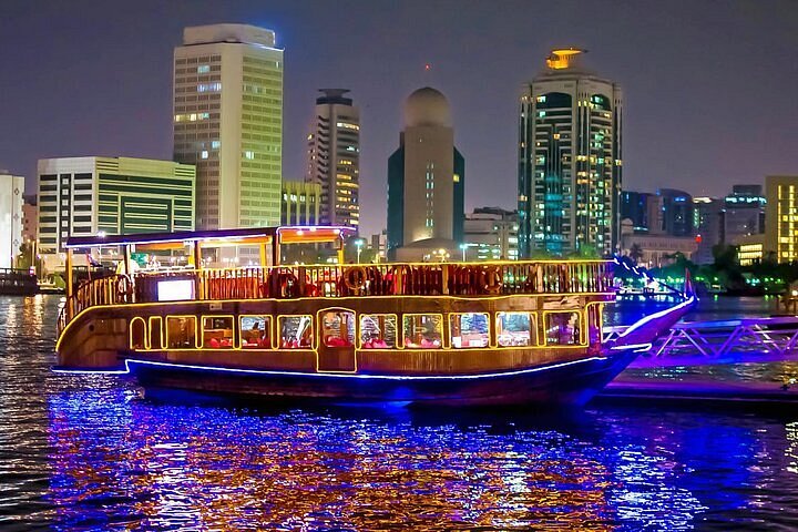 marina dhow cruise with dinner timings