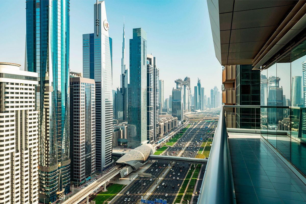 Four Points by Sheraton Sheikh Zayed Road, Dubai, hotel em Dubai