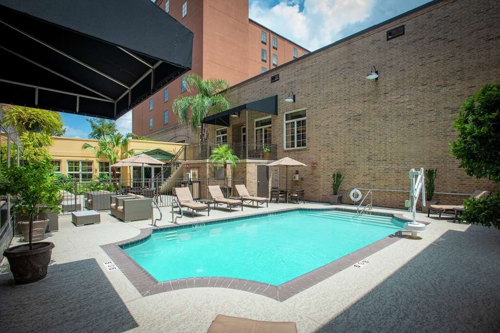 Hotel photo 42 of Hampton Inn & Suites New Orleans-Convention Center.