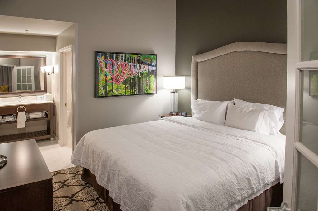 Hotel photo 26 of Hampton Inn & Suites New Orleans-Convention Center.
