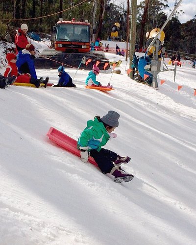 Snow play what to do with kids in Canberra during school holidays