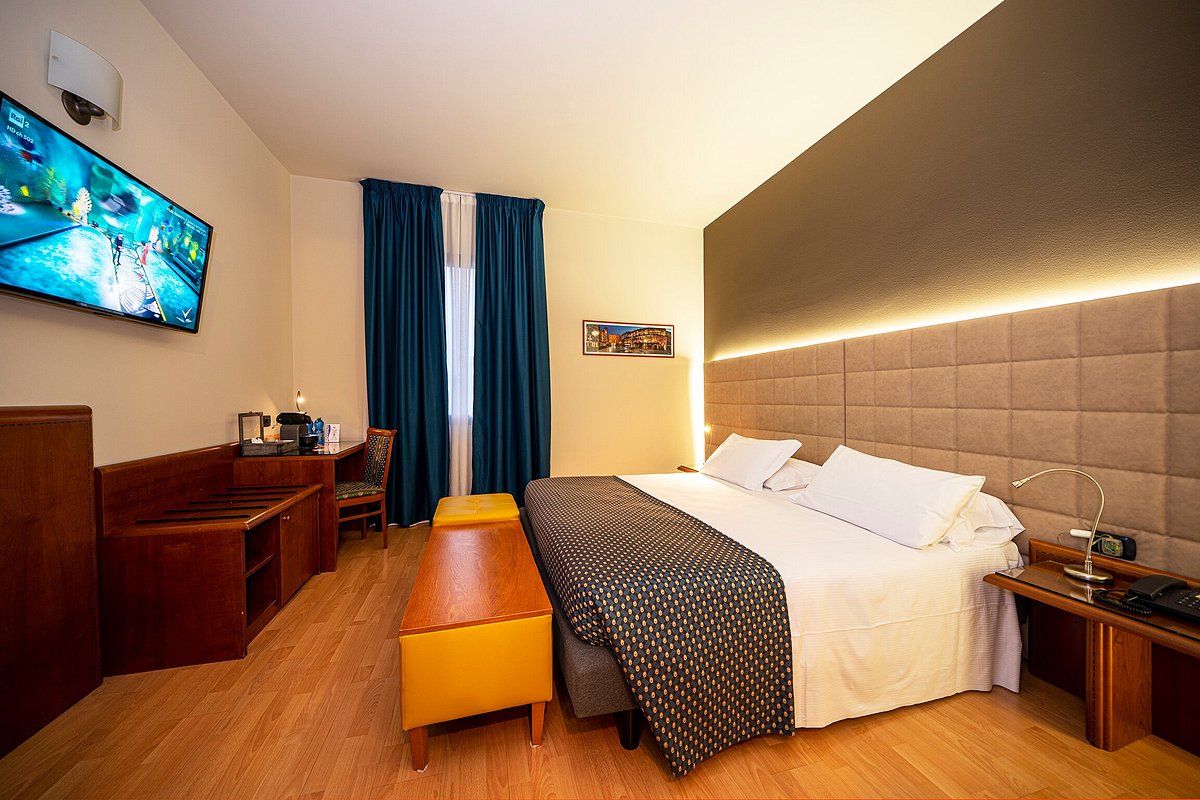 HOTEL GARDENIA VERONA $79 ($̶9̶9̶) - Prices & Reviews - Italy