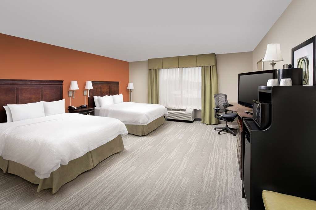Hotel photo 24 of Hampton Inn Lenoir City.