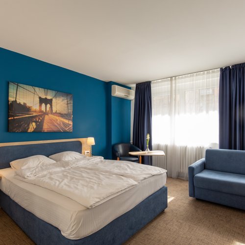 Mar n Mar Crown Hotel-Suites Santorini | Holidays to Greek Islands | Blue  Sea Holidays