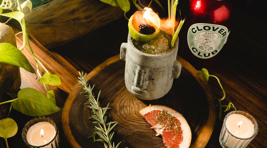 Our beverages wiII drive you crazy, an exceIIent mix between the mysticism and exotic fIavors!