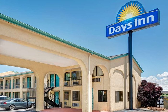 DAYS INN BY WYNDHAM ESPANOLA - Tripadvisor - Prices & Motel Reviews